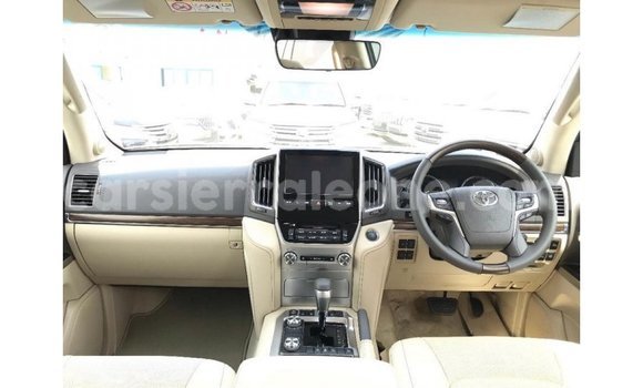 Buy Import Toyota Land Cruiser Black Car in Import - Dubai in Kailahun Buy Import Toyota Land Cruiser Black Car in Import - Dubai in Kailahun