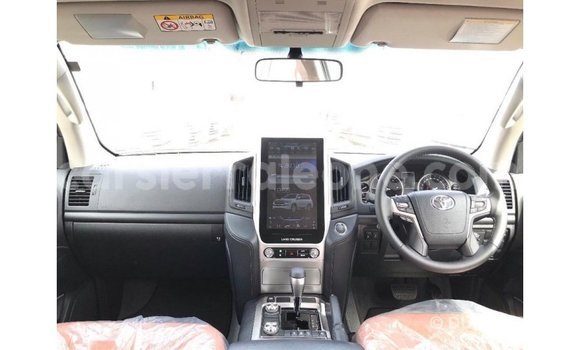 Buy Import Toyota Land Cruiser Black Car in Import - Dubai in Kailahun Buy Import Toyota Land Cruiser Black Car in Import - Dubai in Kailahun