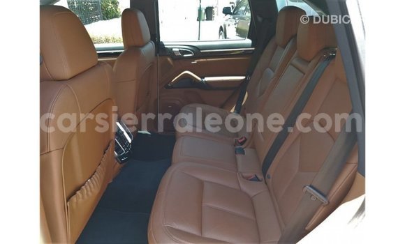 Buy Import Porsche Cayenne White Car in Import - Dubai in Kailahun Buy Import Porsche Cayenne White Car in Import - Dubai in Kailahun
