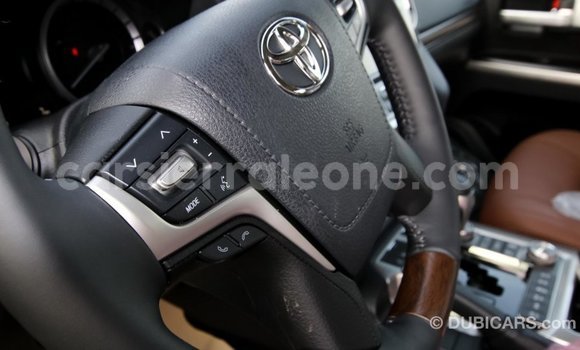 Buy Import Toyota Land Cruiser Black Car in Import - Dubai in Kailahun Buy Import Toyota Land Cruiser Black Car in Import - Dubai in Kailahun