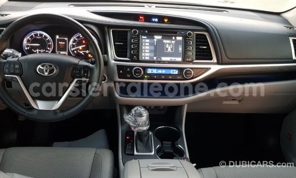 Buy Import Toyota Highlander Other Car in Import - Dubai in Kailahun Buy Import Toyota Highlander Other Car in Import - Dubai in Kailahun