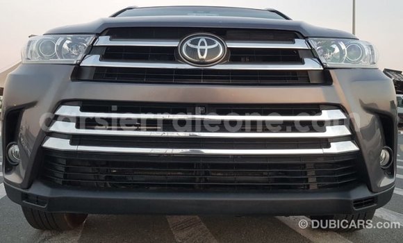 Buy Import Toyota Highlander Other Car in Import - Dubai in Kailahun Buy Import Toyota Highlander Other Car in Import - Dubai in Kailahun