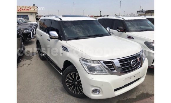 Buy Import Nissan Patrol White Car in Import - Dubai in Kailahun Buy Import Nissan Patrol White Car in Import - Dubai in Kailahun