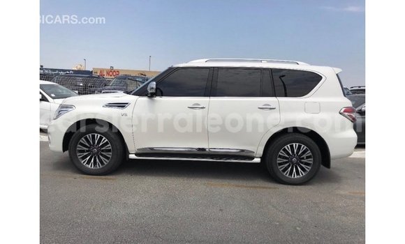 Buy Import Nissan Patrol White Car in Import - Dubai in Kailahun Buy Import Nissan Patrol White Car in Import - Dubai in Kailahun