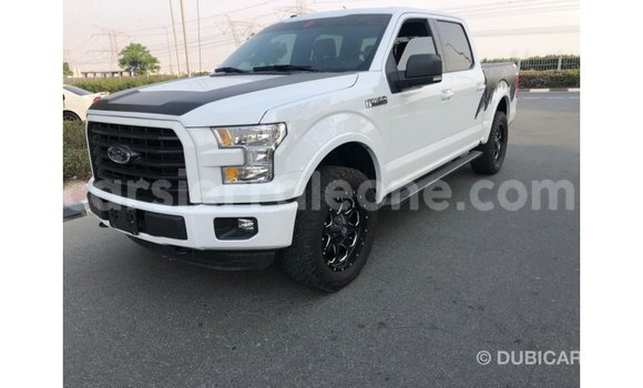 Buy Import Ford Club Wagon White Car in Import - Dubai in Kailahun Buy Import Ford Club Wagon White Car in Import - Dubai in Kailahun