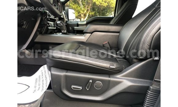 Buy Import Ford Club Wagon White Car in Import - Dubai in Kailahun Buy Import Ford Club Wagon White Car in Import - Dubai in Kailahun