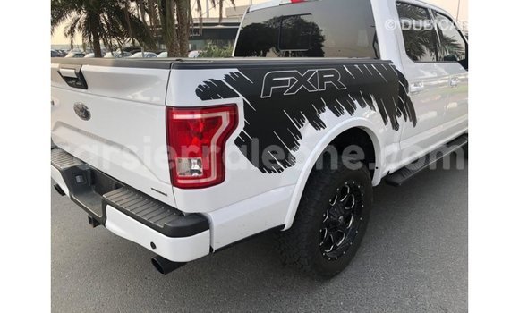 Buy Import Ford Club Wagon White Car in Import - Dubai in Kailahun Buy Import Ford Club Wagon White Car in Import - Dubai in Kailahun