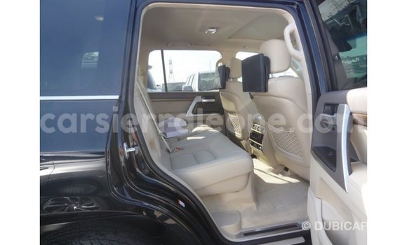 Buy Import Toyota Land Cruiser Black Car in Import - Dubai in Kailahun Buy Import Toyota Land Cruiser Black Car in Import - Dubai in Kailahun