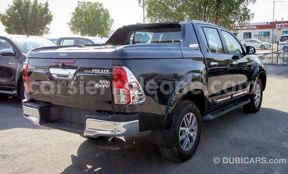 Acheter Import Voiture Toyota Hilux Noir à Import - Dubai, Kailahun Acheter Import Voiture Toyota Hilux Noir à Import - Dubai, Kailahun