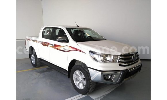 Buy Import Toyota Hilux White Car in Import - Dubai in Kailahun Buy Import Toyota Hilux White Car in Import - Dubai in Kailahun