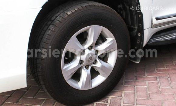 Buy Import Toyota Prado White Car in Import - Dubai in Kailahun Buy Import Toyota Prado White Car in Import - Dubai in Kailahun
