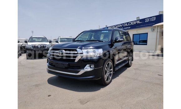Buy Import Toyota Land Cruiser Black Car in Import - Dubai in Kailahun Buy Import Toyota Land Cruiser Black Car in Import - Dubai in Kailahun