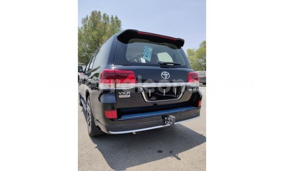 Buy Import Toyota Land Cruiser Black Car in Import - Dubai in Kailahun Buy Import Toyota Land Cruiser Black Car in Import - Dubai in Kailahun