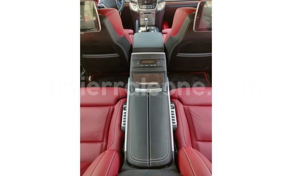 Buy Import Toyota Land Cruiser Black Car in Import - Dubai in Kailahun Buy Import Toyota Land Cruiser Black Car in Import - Dubai in Kailahun