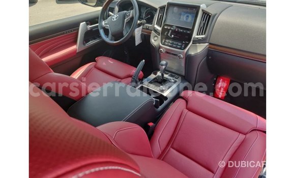Buy Import Toyota Land Cruiser Black Car in Import - Dubai in Kailahun Buy Import Toyota Land Cruiser Black Car in Import - Dubai in Kailahun
