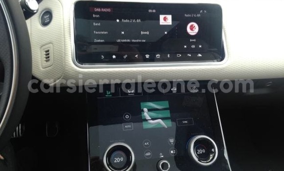 Buy Used Land Rover Range Rover Velar Brown Car in Freetown in Western Urban Buy Used Land Rover Range Rover Velar Brown Car in Freetown in Western Urban