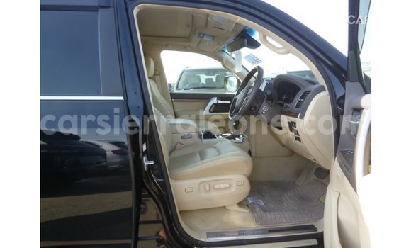 Buy Import Toyota Land Cruiser Black Car in Import - Dubai in Kailahun Buy Import Toyota Land Cruiser Black Car in Import - Dubai in Kailahun