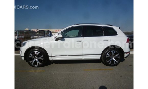 Buy Import Volkswagen Touareg White Car in Import - Dubai in Kailahun Buy Import Volkswagen Touareg White Car in Import - Dubai in Kailahun