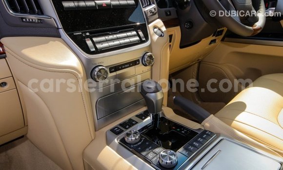 Buy Import Toyota Land Cruiser Black Car in Import - Dubai in Kailahun Buy Import Toyota Land Cruiser Black Car in Import - Dubai in Kailahun