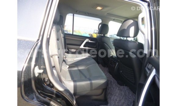Buy Import Toyota Land Cruiser Black Car in Import - Dubai in Kailahun Buy Import Toyota Land Cruiser Black Car in Import - Dubai in Kailahun