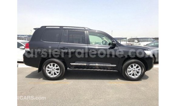 Buy Import Toyota Land Cruiser Black Car in Import - Dubai in Kailahun Buy Import Toyota Land Cruiser Black Car in Import - Dubai in Kailahun
