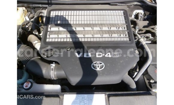 Buy Import Toyota Land Cruiser Other Car in Import - Dubai in Kailahun Buy Import Toyota Land Cruiser Other Car in Import - Dubai in Kailahun