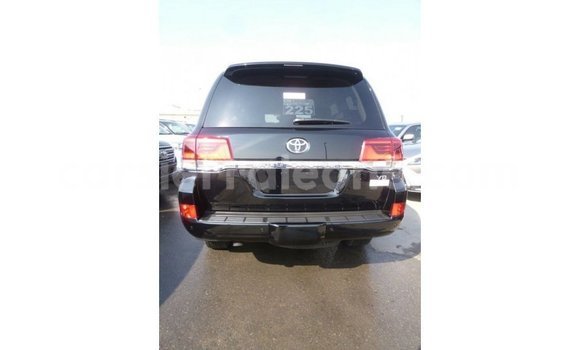 Buy Import Toyota Land Cruiser Black Car in Import - Dubai in Kailahun Buy Import Toyota Land Cruiser Black Car in Import - Dubai in Kailahun
