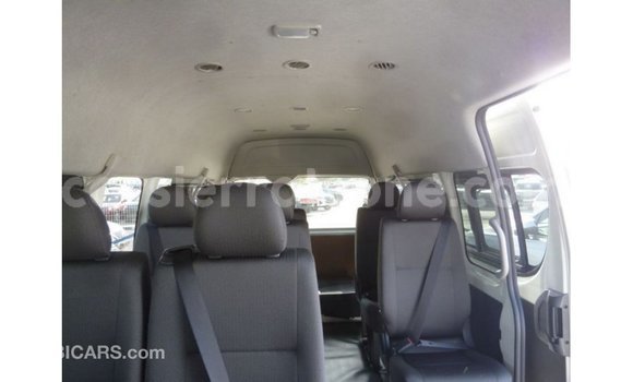Buy Import Toyota Hiace White Car in Import - Dubai in Kailahun Buy Import Toyota Hiace White Car in Import - Dubai in Kailahun