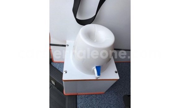 Buy Import Toyota Hiace White Car in Import - Dubai in Kailahun Buy Import Toyota Hiace White Car in Import - Dubai in Kailahun