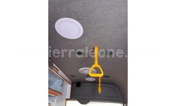 Buy Import Toyota Hiace White Car in Import - Dubai in Kailahun Buy Import Toyota Hiace White Car in Import - Dubai in Kailahun