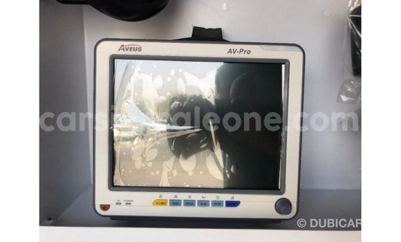 Buy Import Toyota Hiace White Car in Import - Dubai in Kailahun Buy Import Toyota Hiace White Car in Import - Dubai in Kailahun