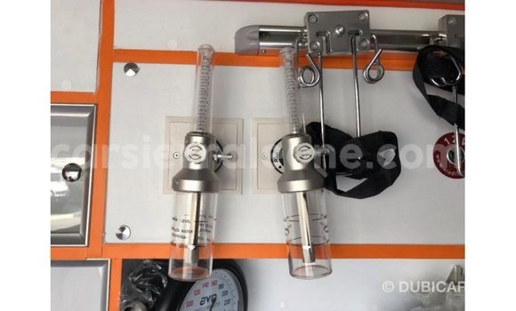 Buy Import Toyota Hiace White Car in Import - Dubai in Kailahun Buy Import Toyota Hiace White Car in Import - Dubai in Kailahun