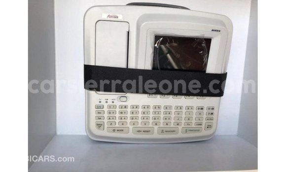 Buy Import Toyota Hiace White Car in Import - Dubai in Kailahun Buy Import Toyota Hiace White Car in Import - Dubai in Kailahun