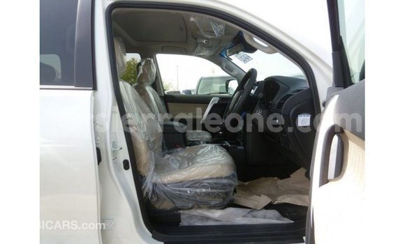 Buy Import Toyota Prado White Car in Import - Dubai in Kailahun Buy Import Toyota Prado White Car in Import - Dubai in Kailahun