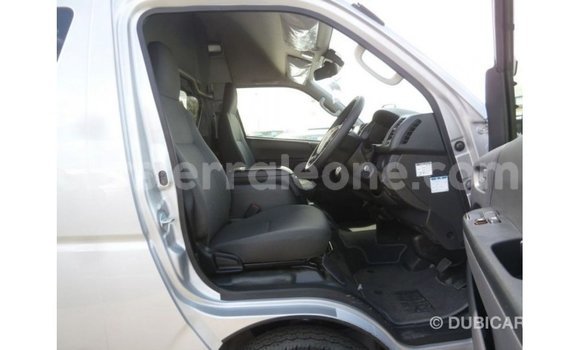 Buy Import Toyota Hiace Other Car in Import - Dubai in Kailahun Buy Import Toyota Hiace Other Car in Import - Dubai in Kailahun