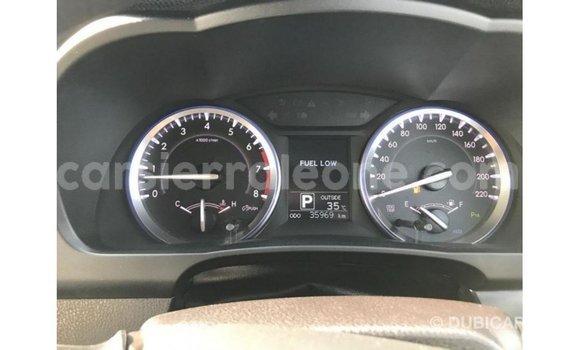 Buy Import Toyota Kluger White Car in Import - Dubai in Kailahun Buy Import Toyota Kluger White Car in Import - Dubai in Kailahun