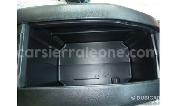 Buy Import Toyota Kluger White Car in Import - Dubai in Kailahun Buy Import Toyota Kluger White Car in Import - Dubai in Kailahun