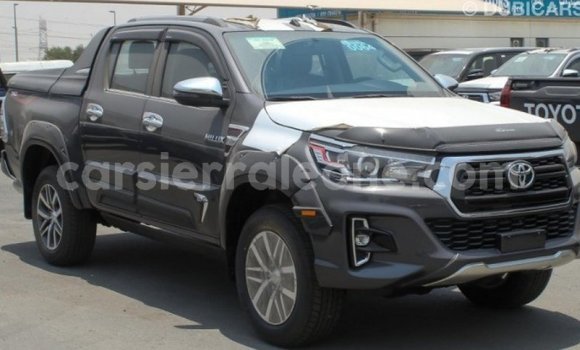Buy Import Toyota Hilux Other Car in Import - Dubai in Kailahun Buy Import Toyota Hilux Other Car in Import - Dubai in Kailahun