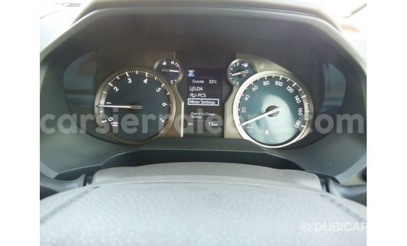 Buy Import Toyota Prado White Car in Import - Dubai in Kailahun Buy Import Toyota Prado White Car in Import - Dubai in Kailahun