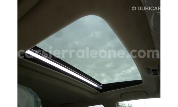 Buy Import Toyota Prado White Car in Import - Dubai in Kailahun Buy Import Toyota Prado White Car in Import - Dubai in Kailahun