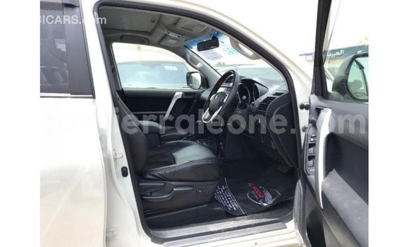 Buy Import Toyota Prado White Car in Import - Dubai in Kailahun Buy Import Toyota Prado White Car in Import - Dubai in Kailahun