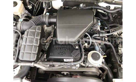 Buy Import Toyota Prado White Car in Import - Dubai in Kailahun Buy Import Toyota Prado White Car in Import - Dubai in Kailahun