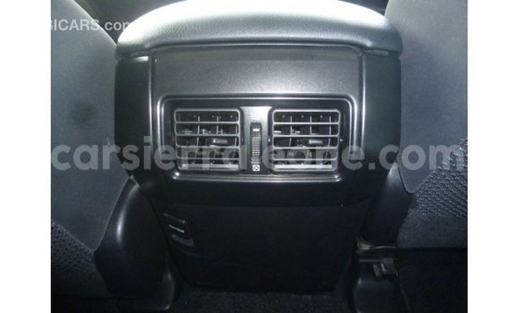 Buy Import Toyota Prado White Car in Import - Dubai in Kailahun Buy Import Toyota Prado White Car in Import - Dubai in Kailahun