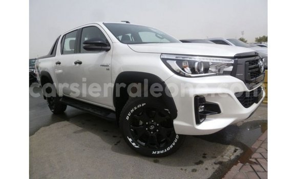 Buy Import Toyota Hilux White Car in Import - Dubai in Kailahun Buy Import Toyota Hilux White Car in Import - Dubai in Kailahun