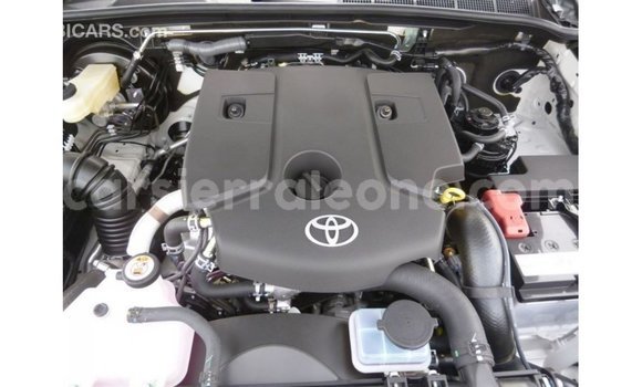 Buy Import Toyota Hilux White Car in Import - Dubai in Kailahun Buy Import Toyota Hilux White Car in Import - Dubai in Kailahun