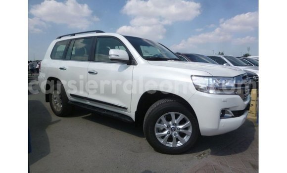 Buy Import Toyota Land Cruiser White Car in Import - Dubai in Kailahun Buy Import Toyota Land Cruiser White Car in Import - Dubai in Kailahun
