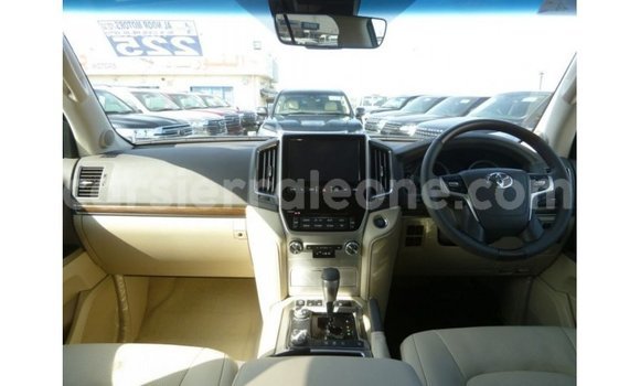Buy Import Toyota Land Cruiser Black Car in Import - Dubai in Kailahun Buy Import Toyota Land Cruiser Black Car in Import - Dubai in Kailahun
