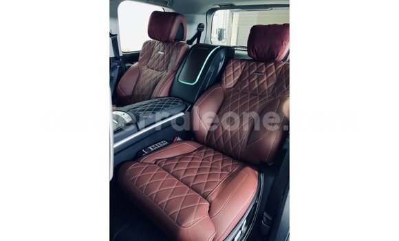 Buy Import Toyota Land Cruiser Black Car in Import - Dubai in Kailahun Buy Import Toyota Land Cruiser Black Car in Import - Dubai in Kailahun