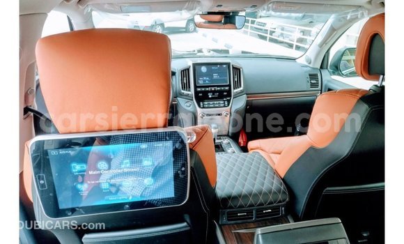Buy Import Toyota Land Cruiser Black Car in Import - Dubai in Kailahun Buy Import Toyota Land Cruiser Black Car in Import - Dubai in Kailahun