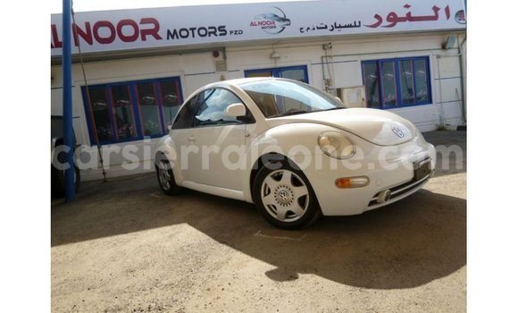 Buy Import Volkswagen Beetle White Car in Import - Dubai in Kailahun